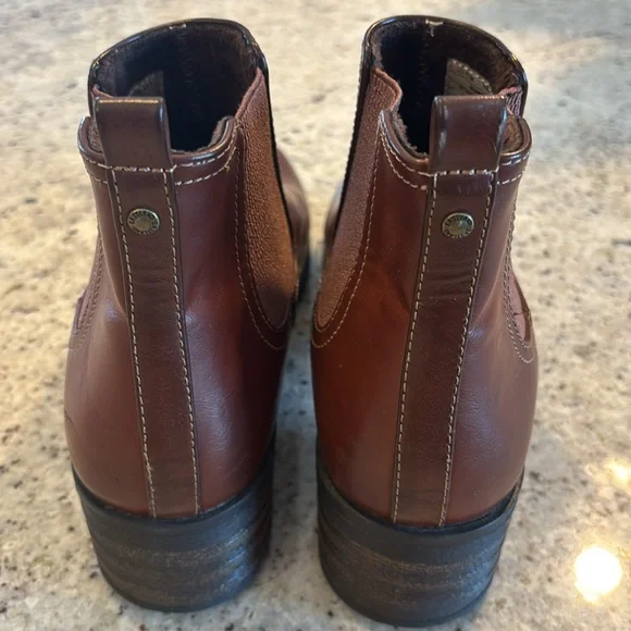 Eastland Jasmine Faux Leather Chelsea Boots with Fur Lining Size 11 - Picture 5 of 8